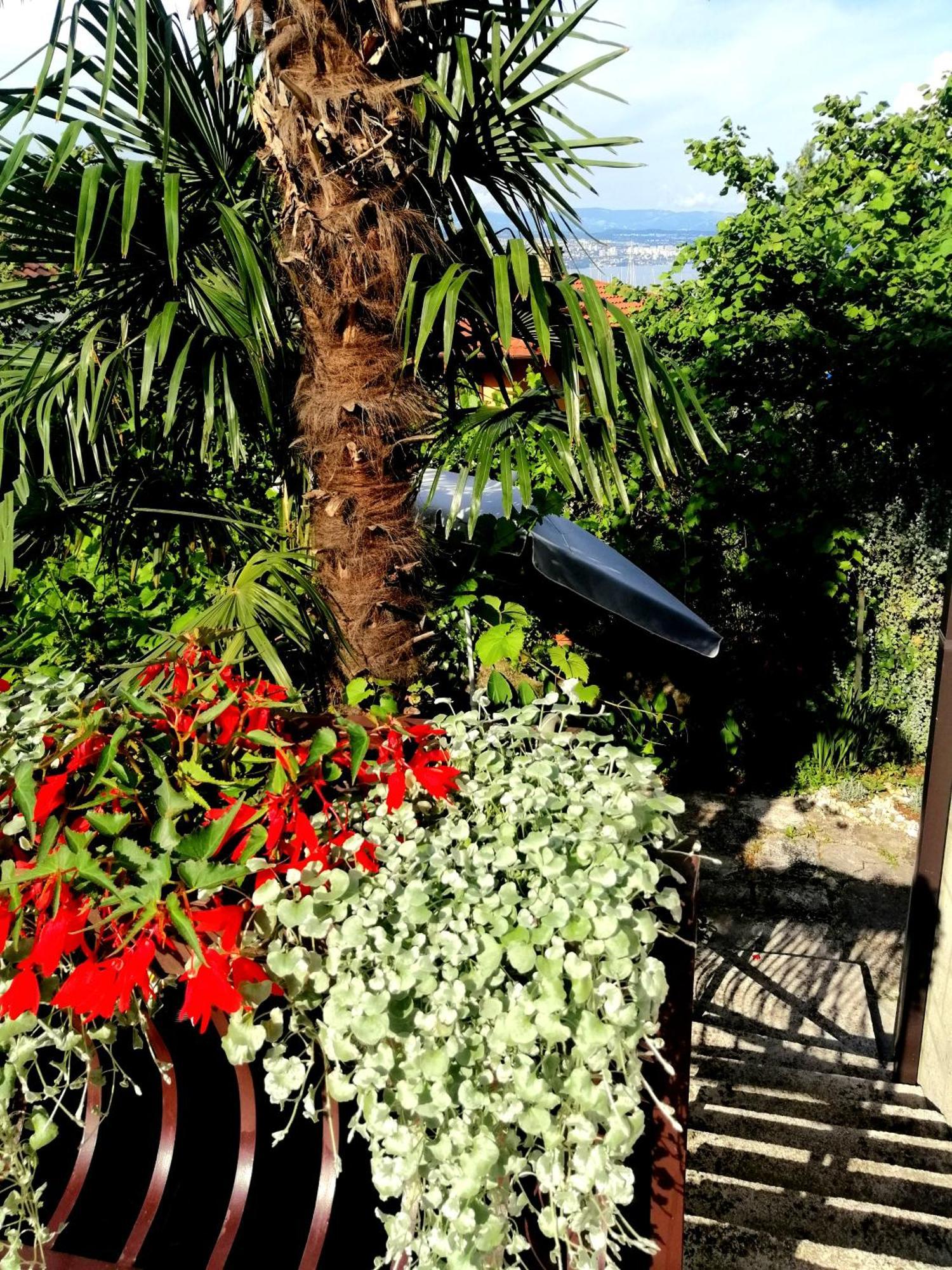 Apartment Sea Garden Icici Luaran gambar